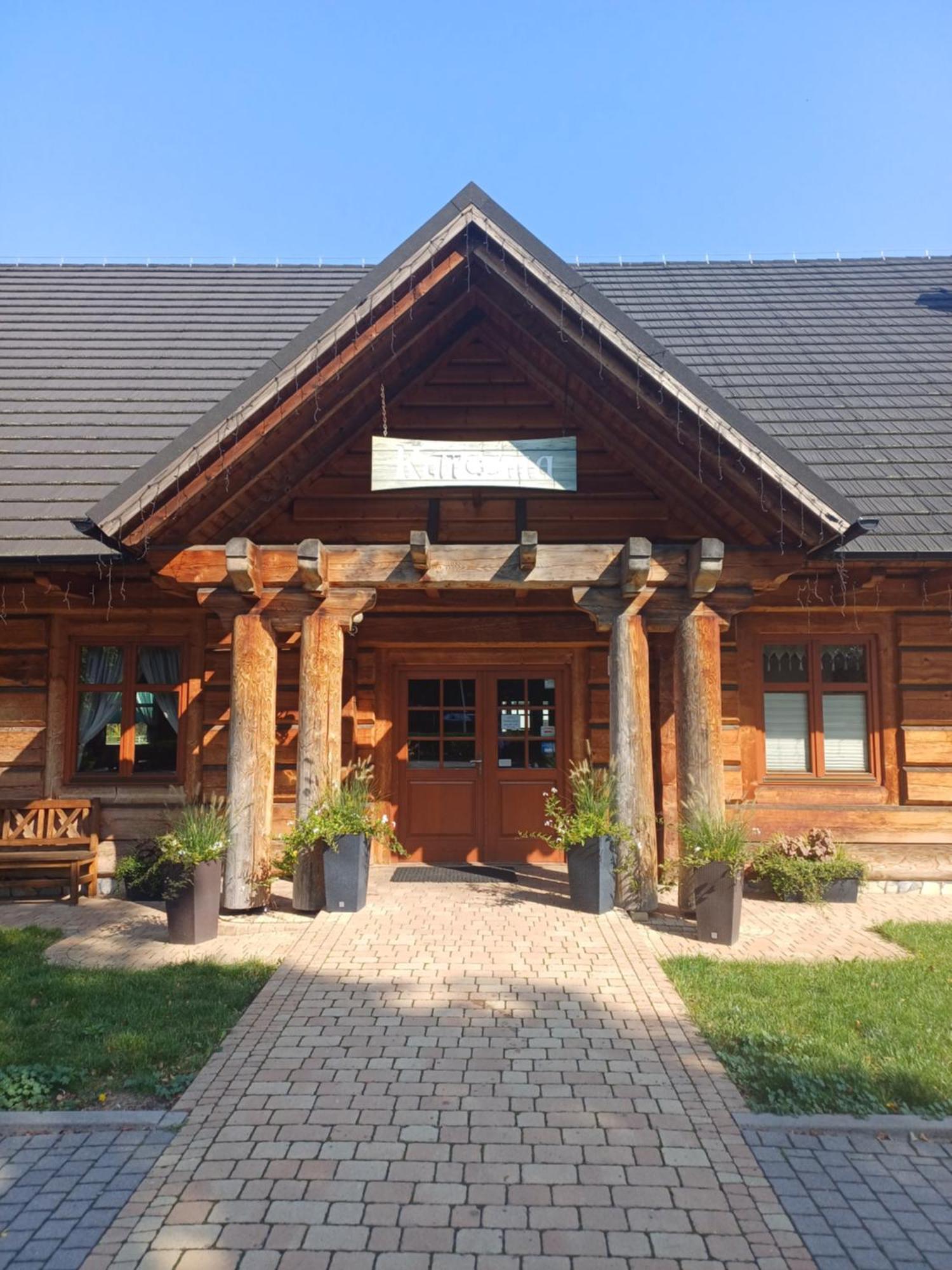 Hotel I Restauracja Borowianka Ostrow Wielkopolski Ngoại thất bức ảnh